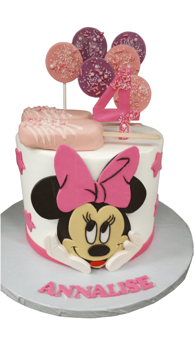 imagen de pastel de Custom cakes